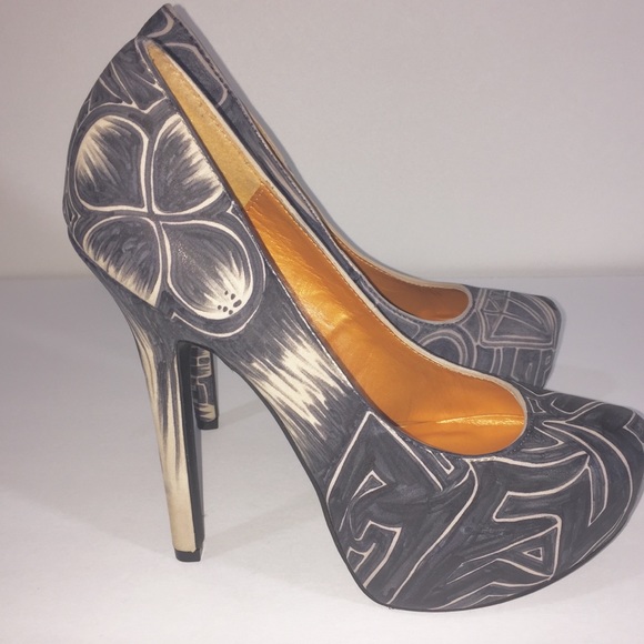 Custom designed platform heels - Picture 1 of 3
